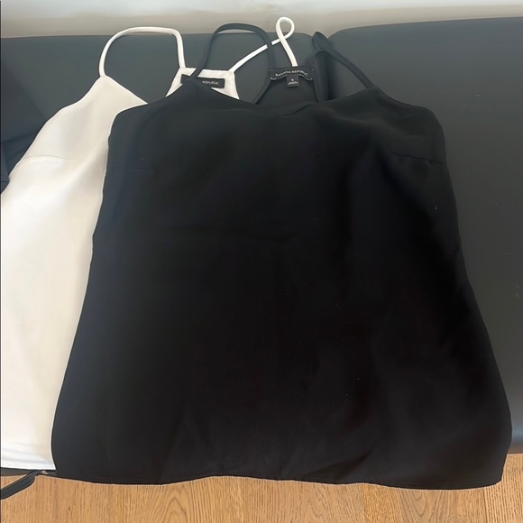 Banana Republic White and Black Women's Top. Razor Back. - Picture 2 of 2